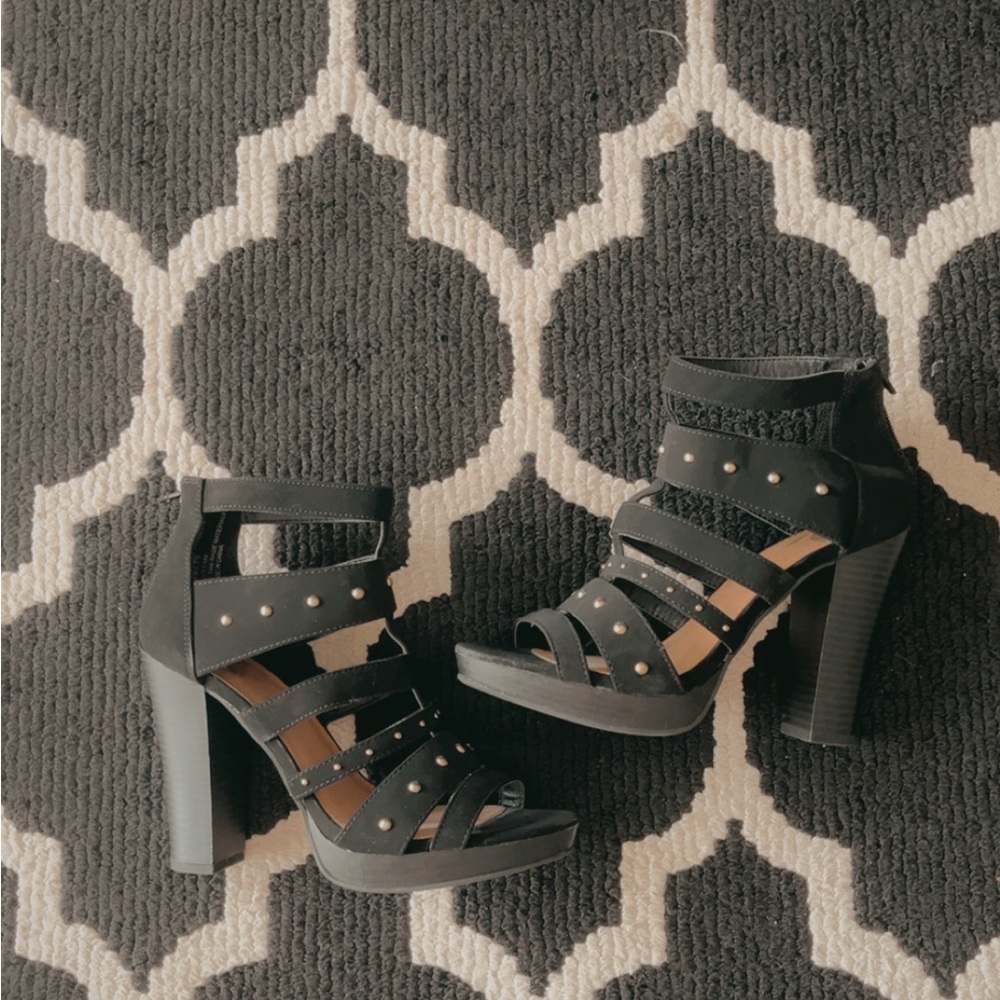 Elegant Black Strappy Heels